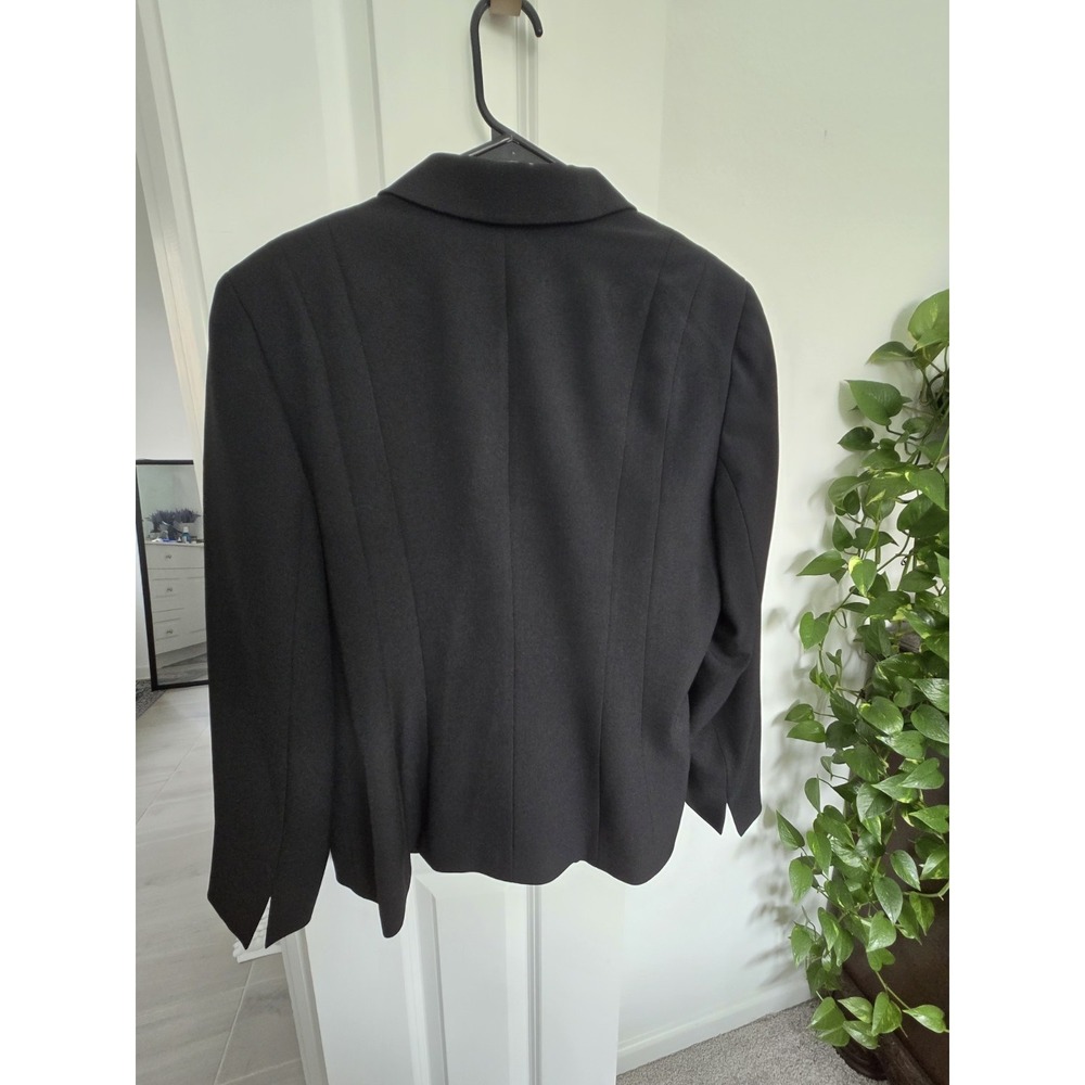 KASPER Women's  Black Blazer Jacket  14 P 2-pockets Up Front. - Picture 4 of 6